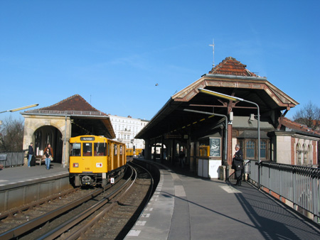 U-Bahnhof Schlesisches Tor U1