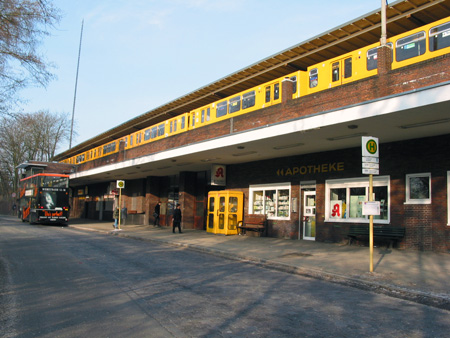 U-Bahnhof Ruhleben U2
