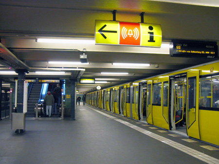U-Bahnhof Wittenbergplatz U2