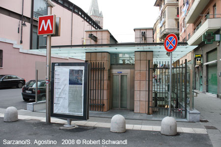 Sarzano metro station